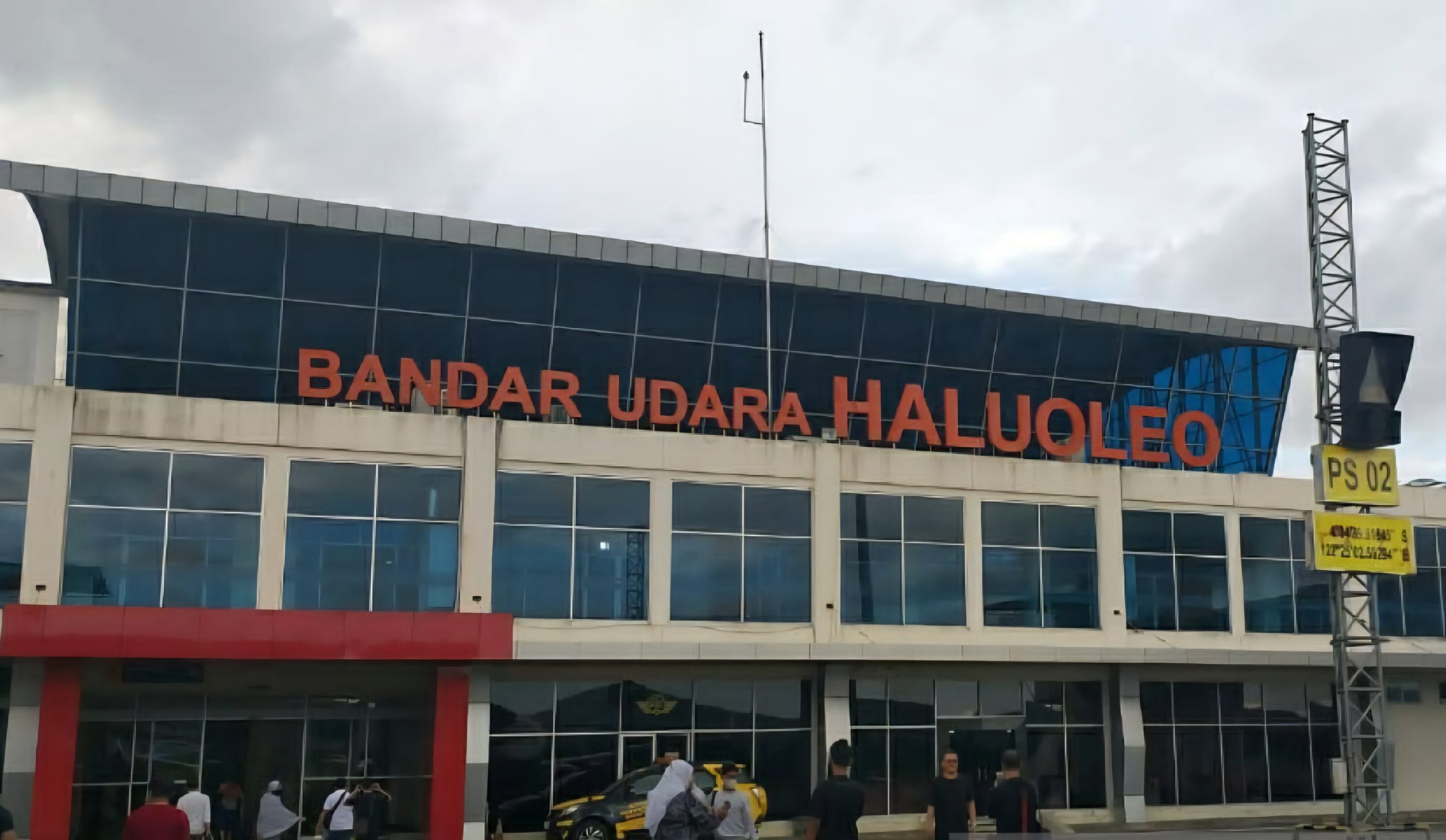 Tersangka OTT Koltim Dibawa ke Jakarta: Jurnalis Diintimidasi Kepala Bandara Haluoleo, Gambar Dihapus